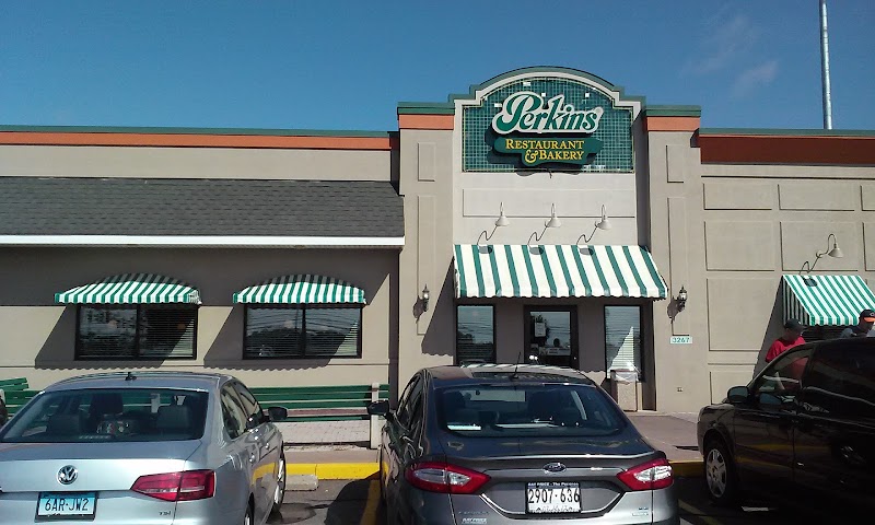 Perkins Restaurant & Bakery