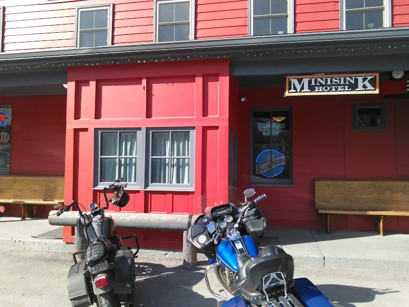 Minisink Hotel