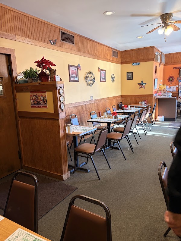 Tom's Country Kitchen