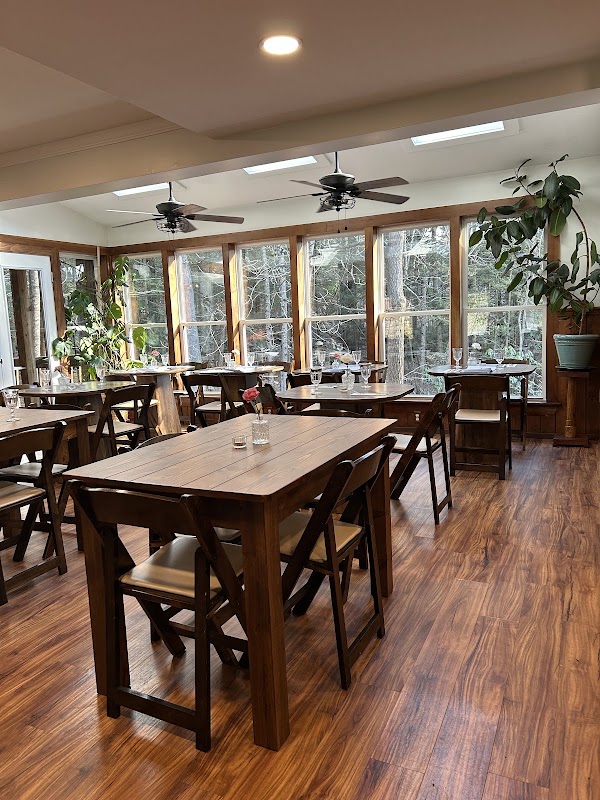 Magnolia Streamside Kitchen