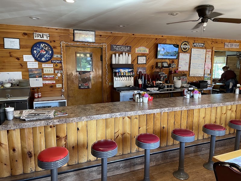 Beach Lake Country Cafe