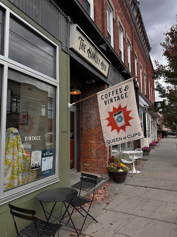Queen of Cups Coffee & Vintage