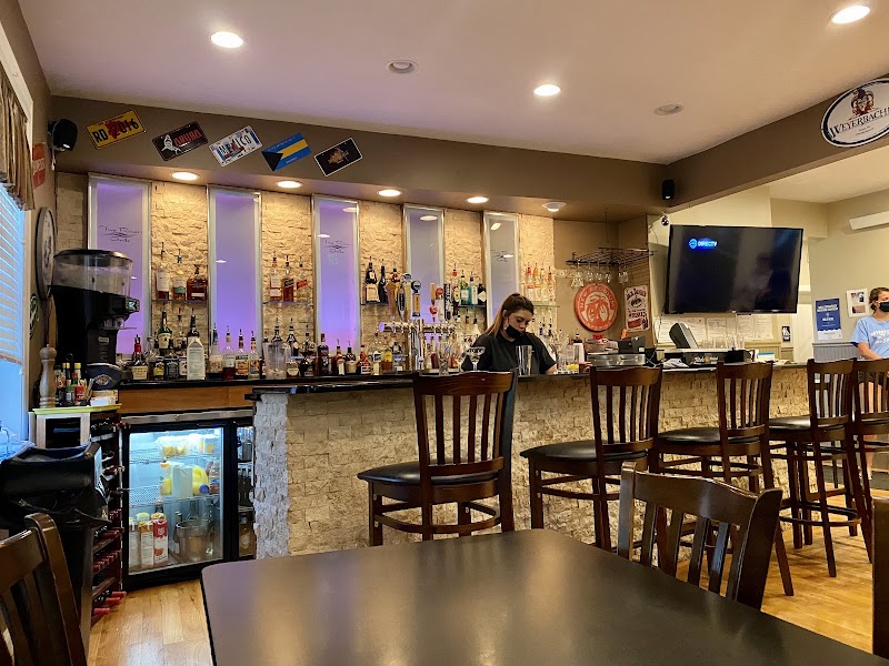 Two Rivers Grille